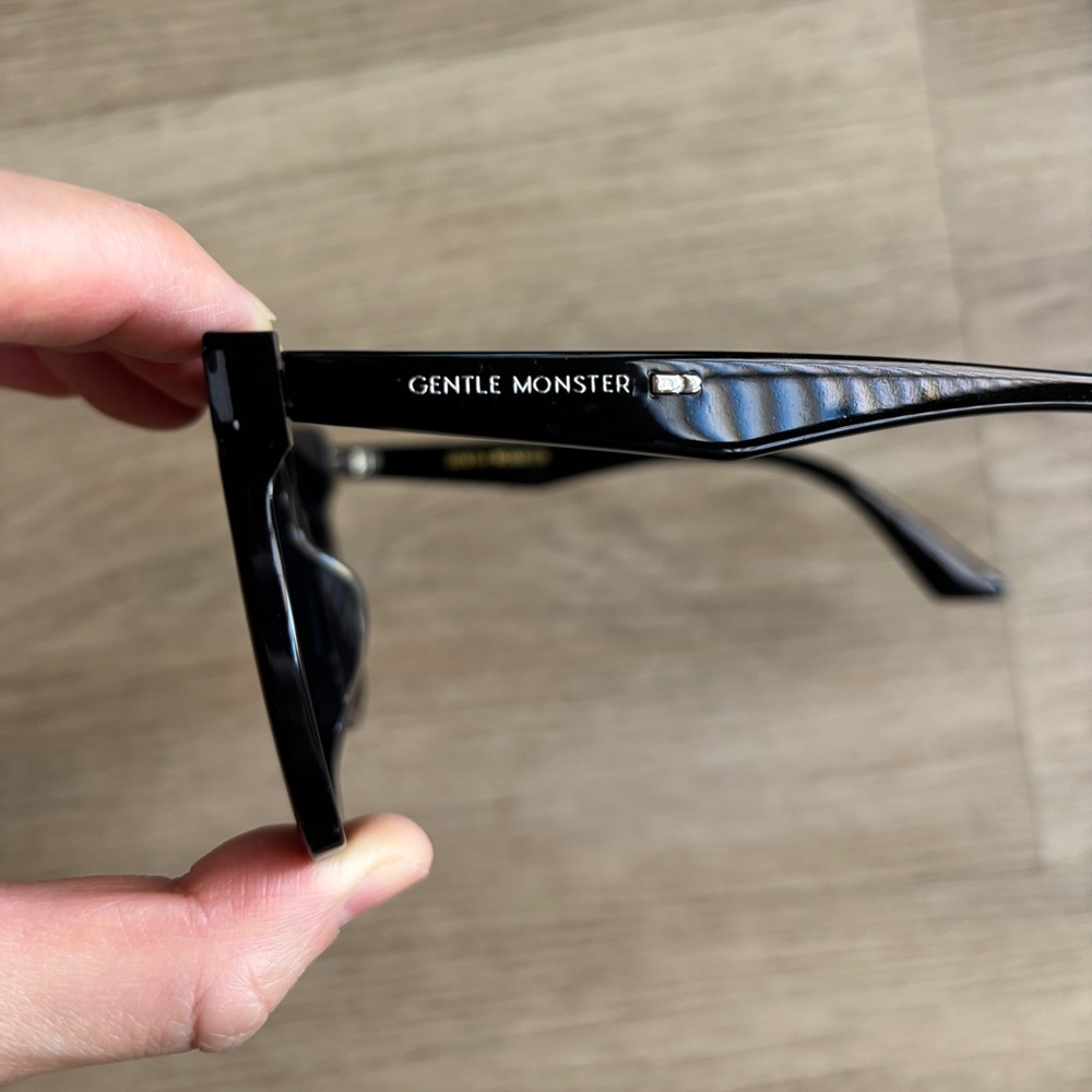 GENTLE MONSTER Lo Cell Sunglasses - Picture 5 of 6
